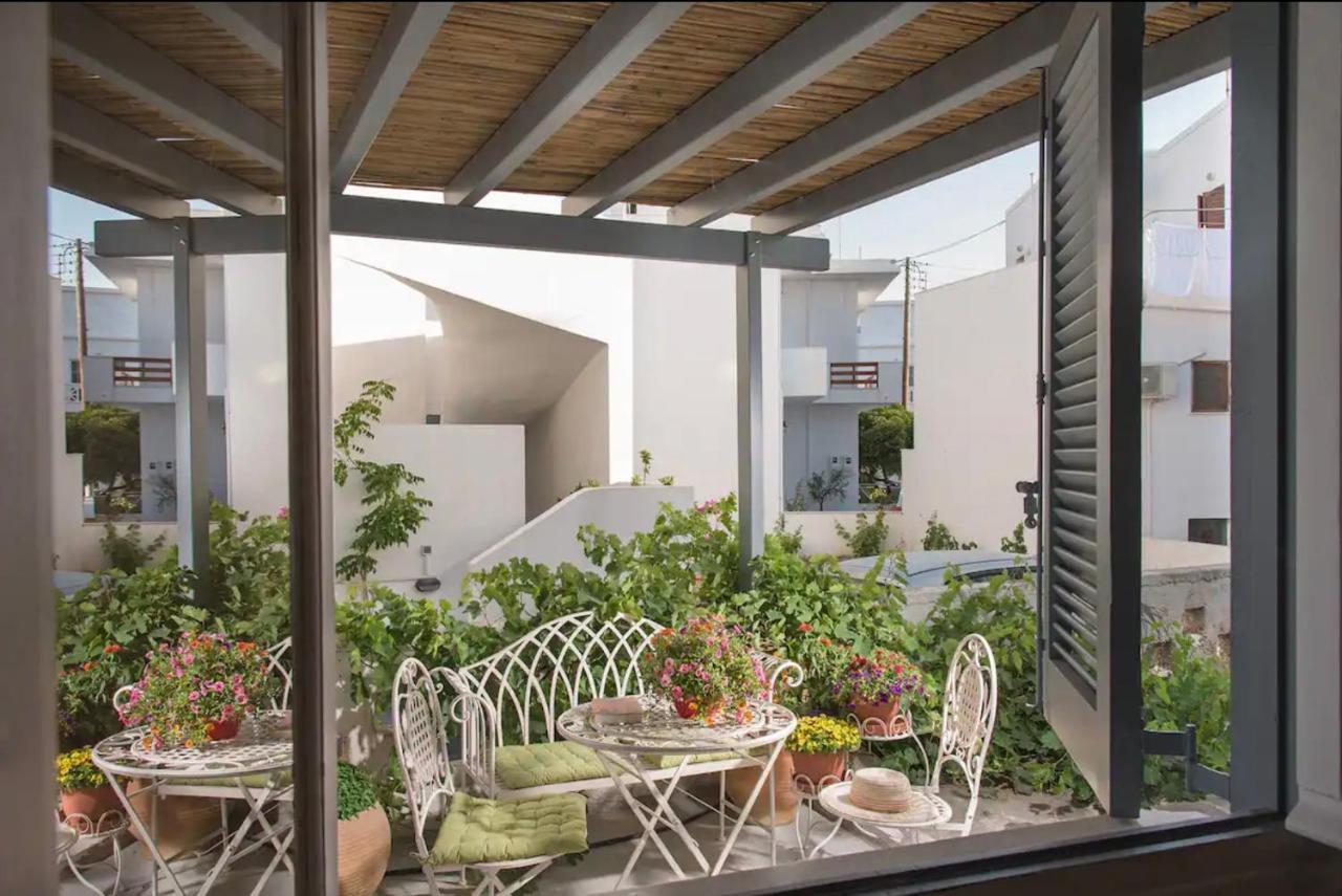 Astera Studio Is A Peaceful Place To Stay! Adamantas Exterior photo